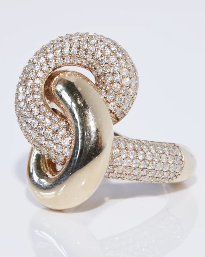 Jewelry Retouching before